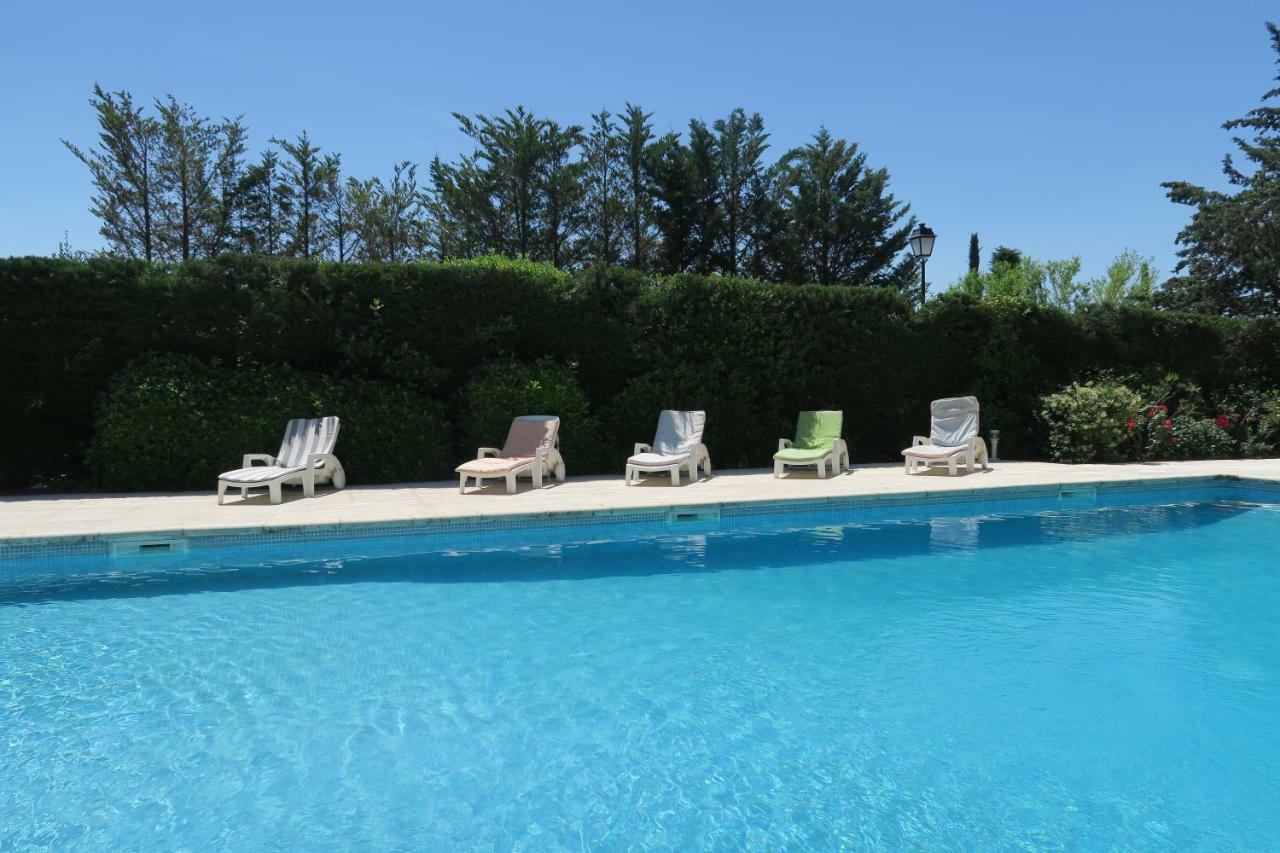 Bed and Breakfast La Luberonne Lourmarin Exterior foto